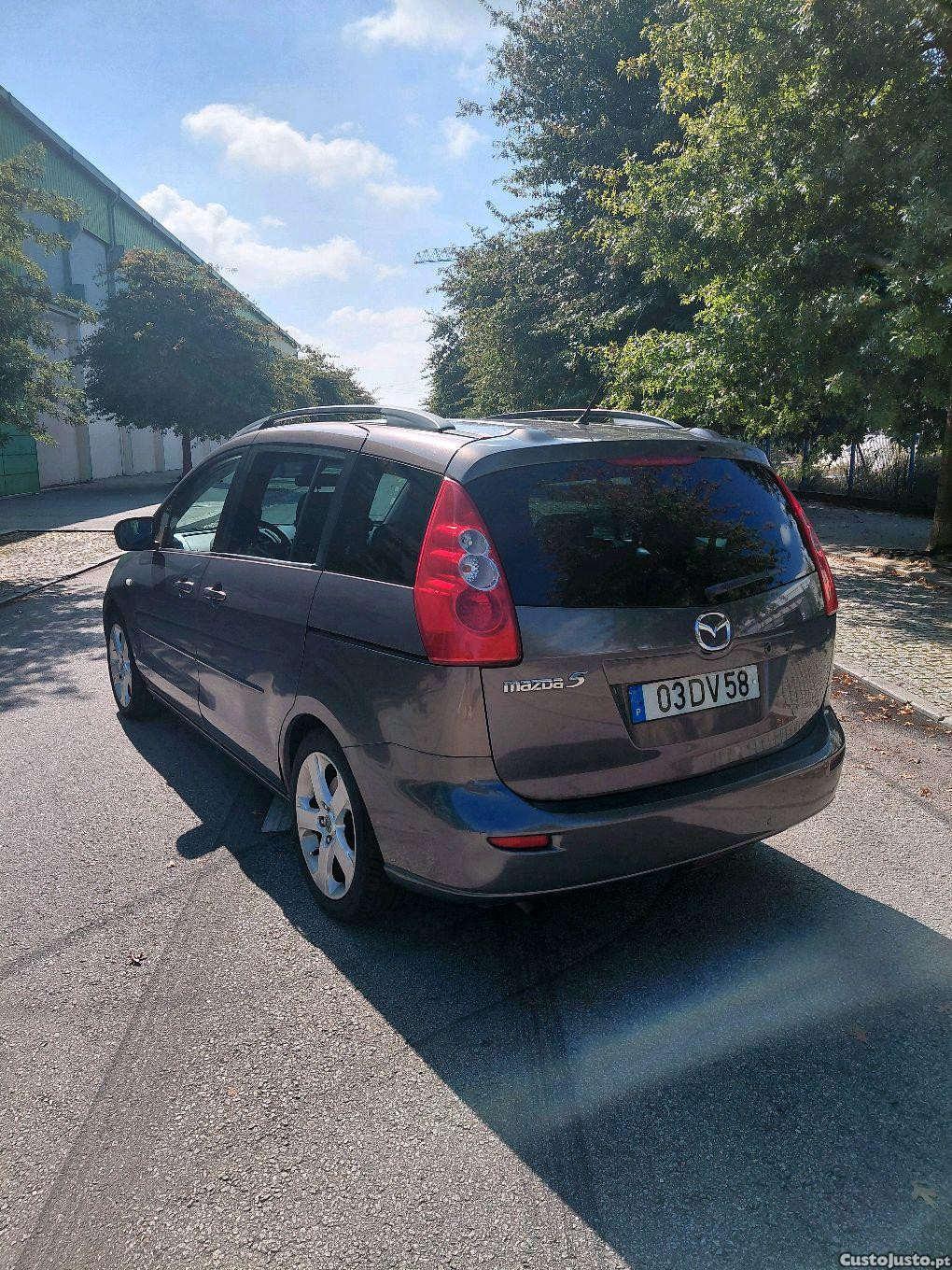 Mazda 5 7 Lugares - 07 foto 3