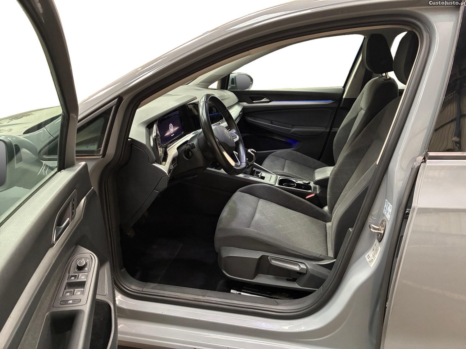VW Golf 2.0 TDI Life Plus SCR - 23 foto 3