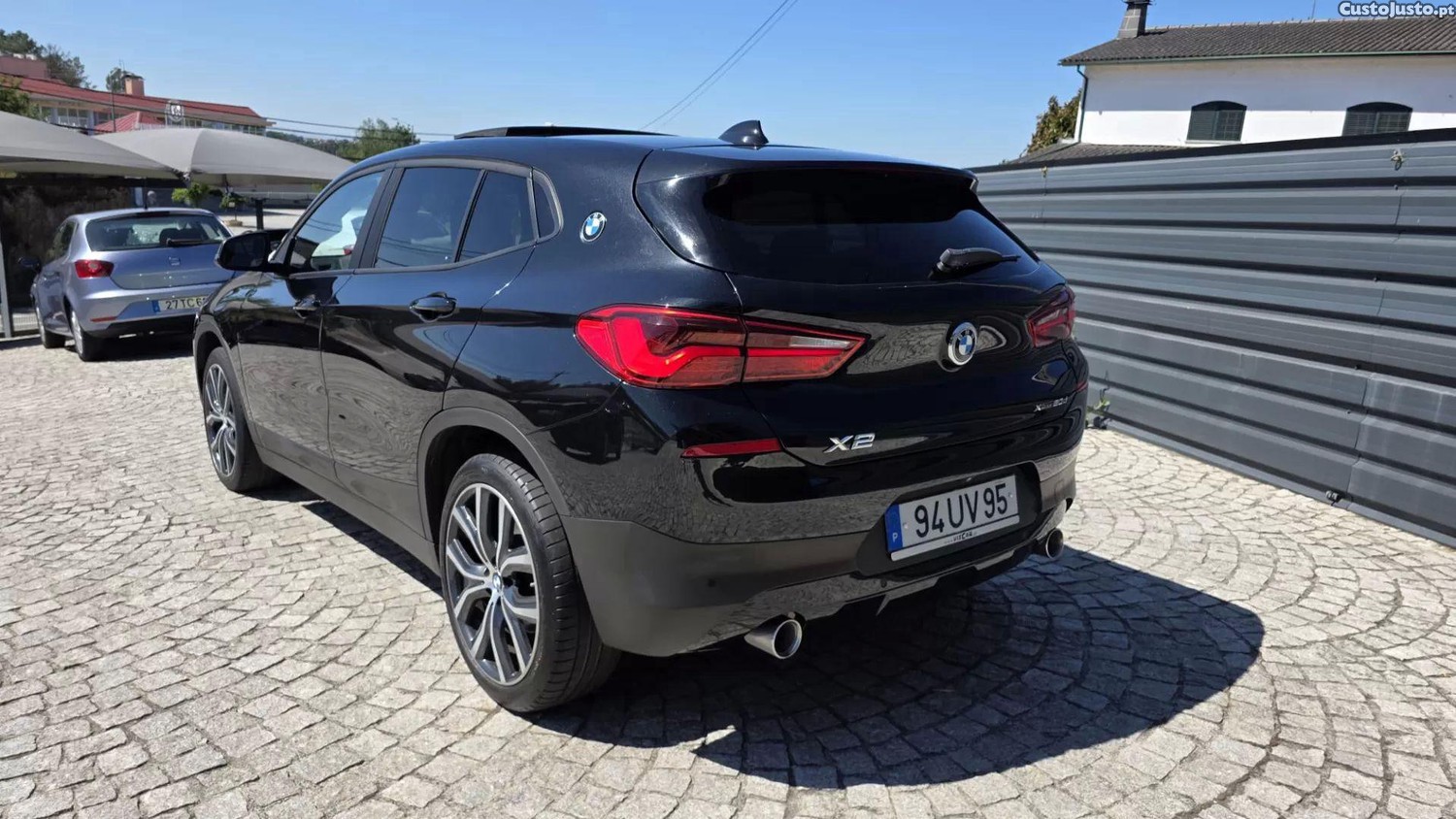 BMW X2 20d auto line sport xdrive — fotografia 20