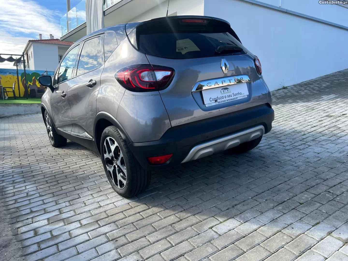 Renault Captur 1.5  intens - 19 — photo 3