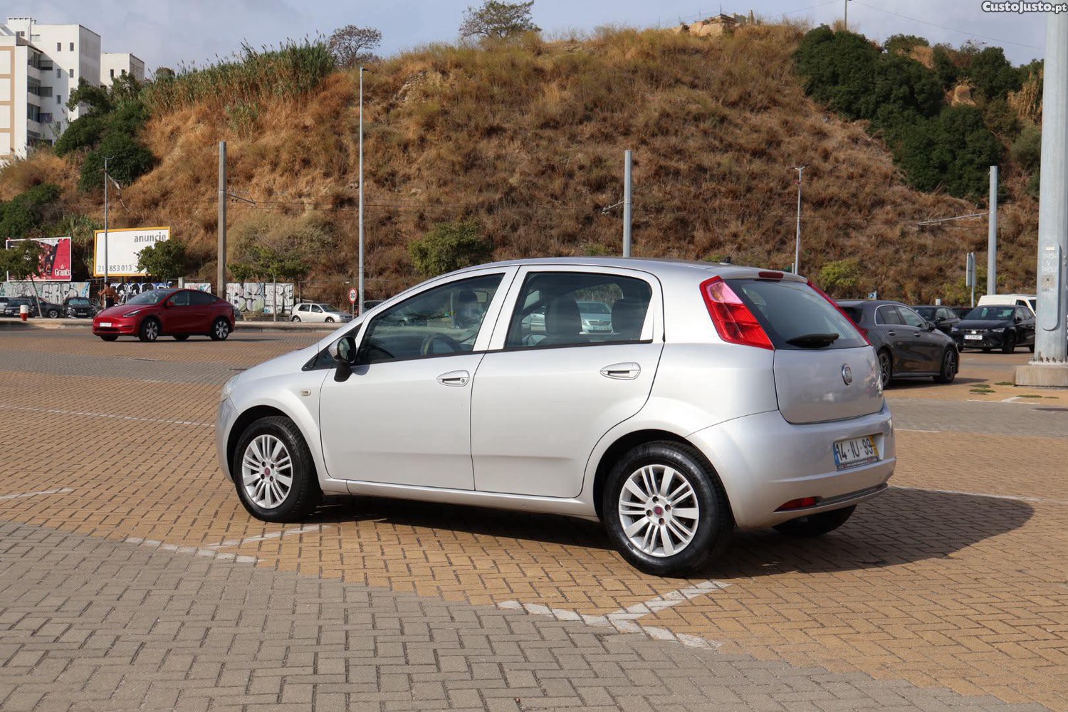 Fiat Grande Punto 1.3 Multijet — photo 4