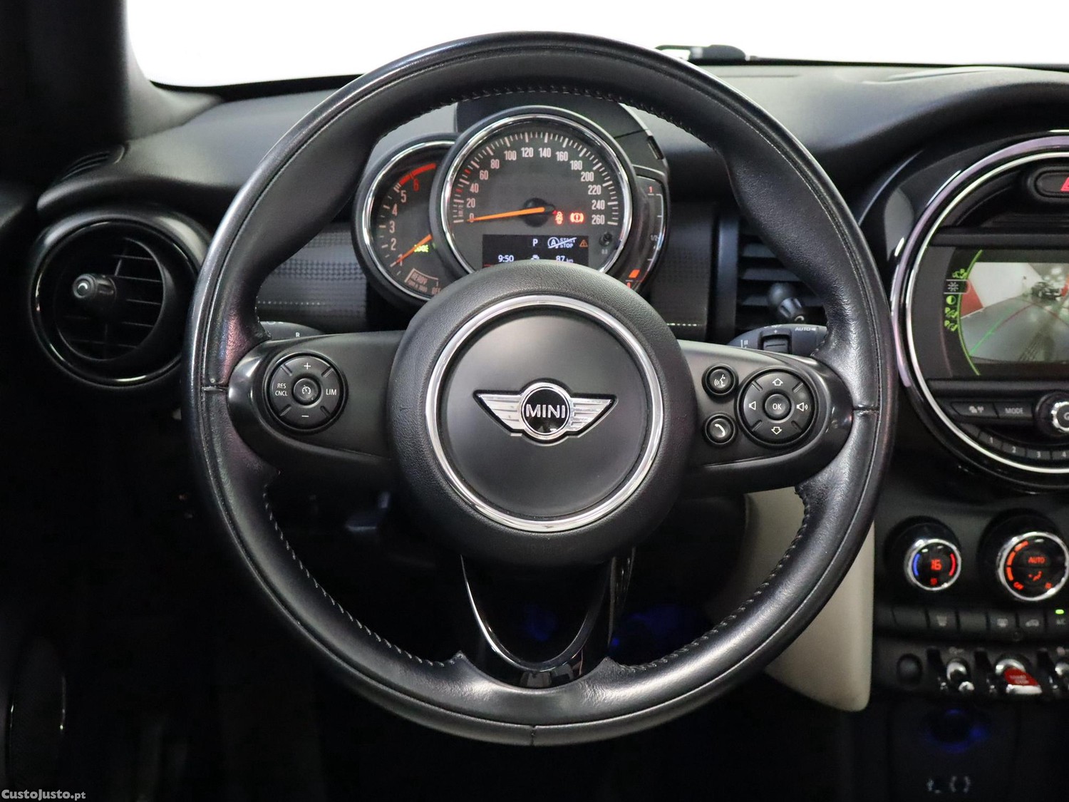 MINI Cabrio Cooper D Auto — fotografia 10