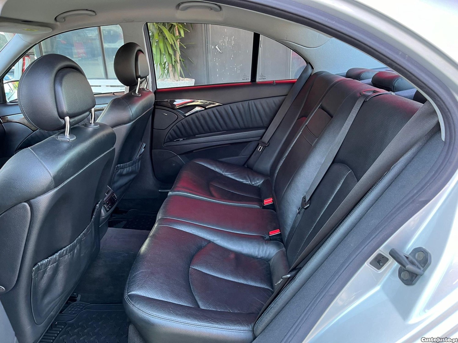 Mercedes-Benz Classe E 2.7 Diesel | Cx. Aut. — fotografia 12