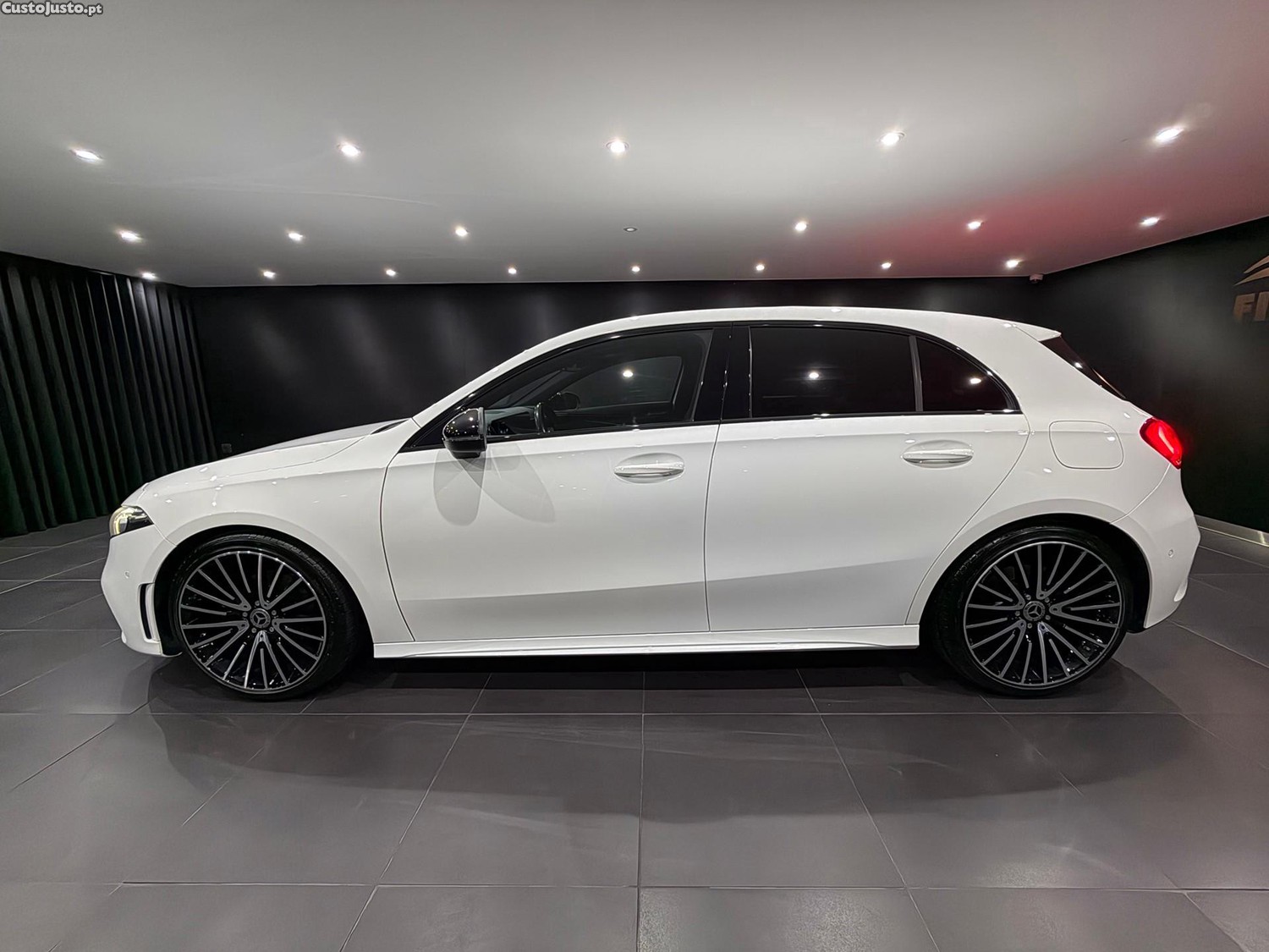 Mercedes-Benz A 180 d AMG Line Aut. - 18 — photo 4