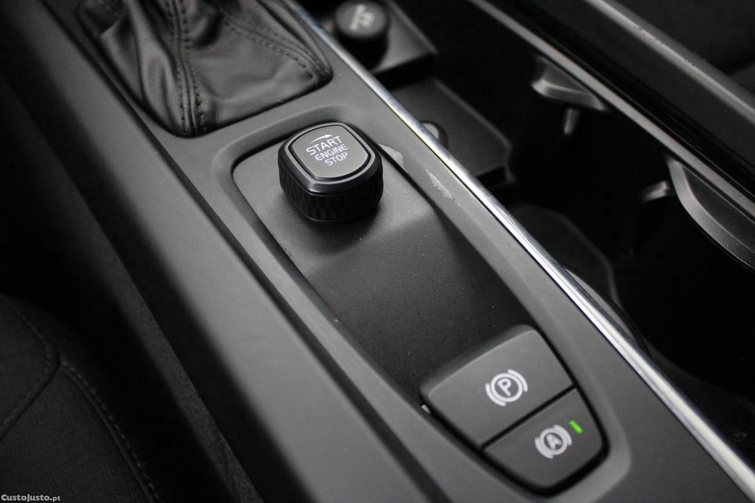 Volvo V60 2.0 D3 GEARTRONIC — fotografia 19