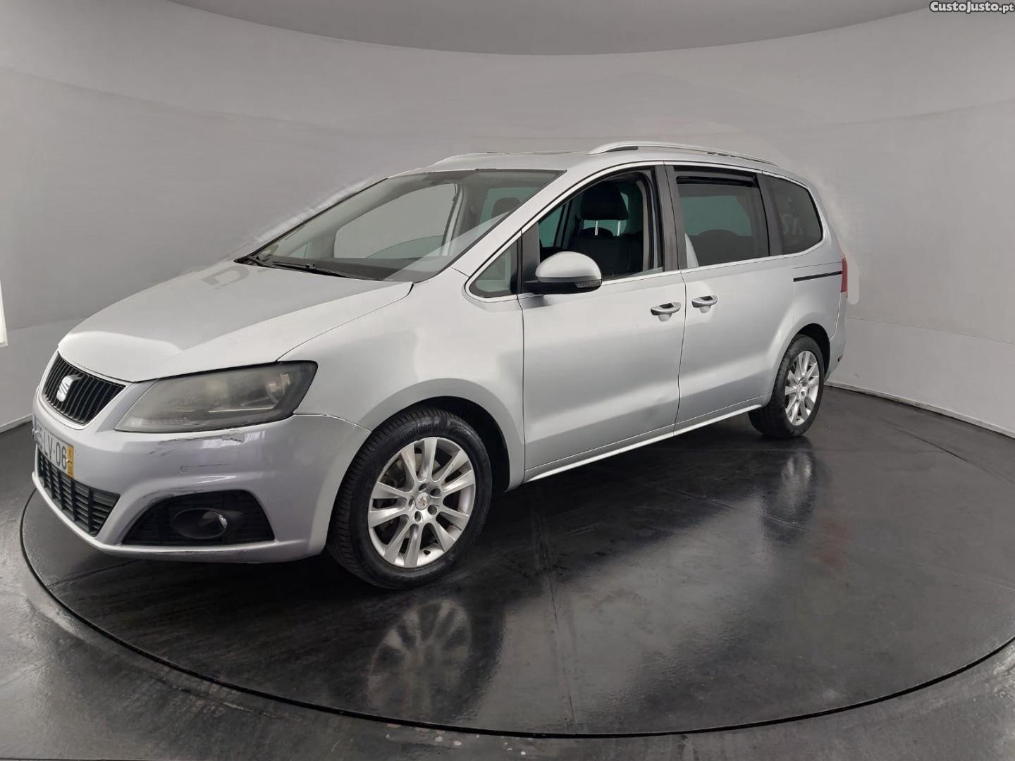 SEAT Alhambra 2.0 TDI — fotografia 12