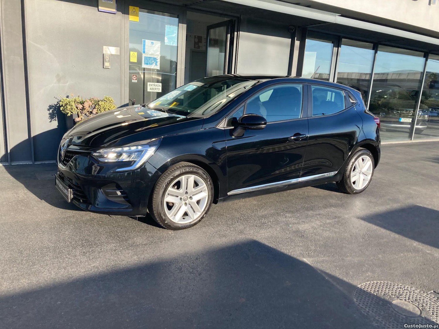 Renault Clio TCe 100 BUSINESS EDI - 20 — photo 4