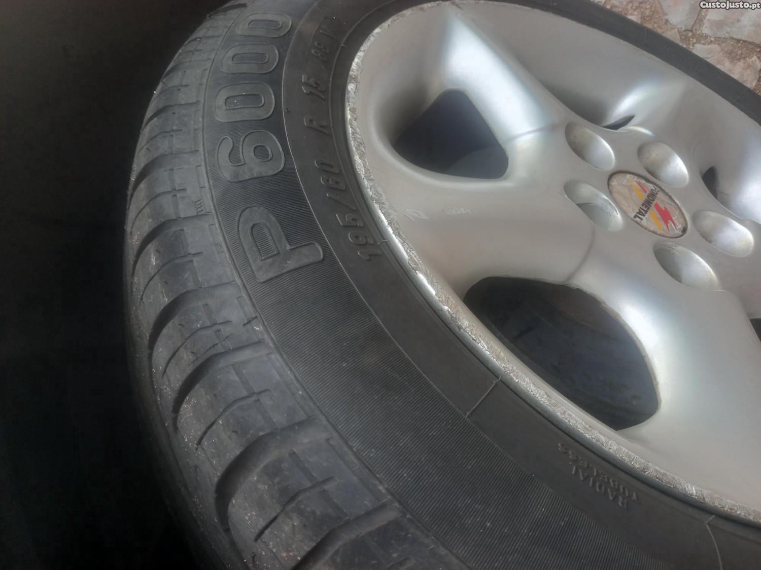 Toyota Avensis Gasolina - 98 foto 2