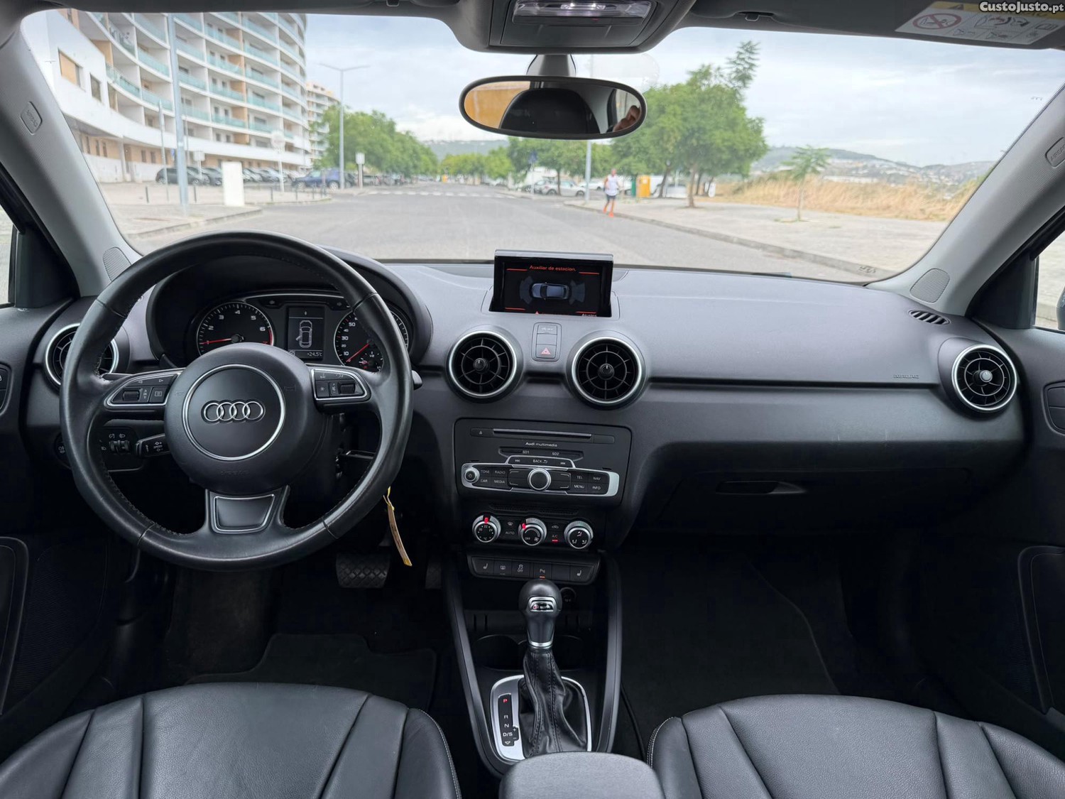 Audi A1 Sportback 1.0 TFSI Stronick - 17 — photo 2