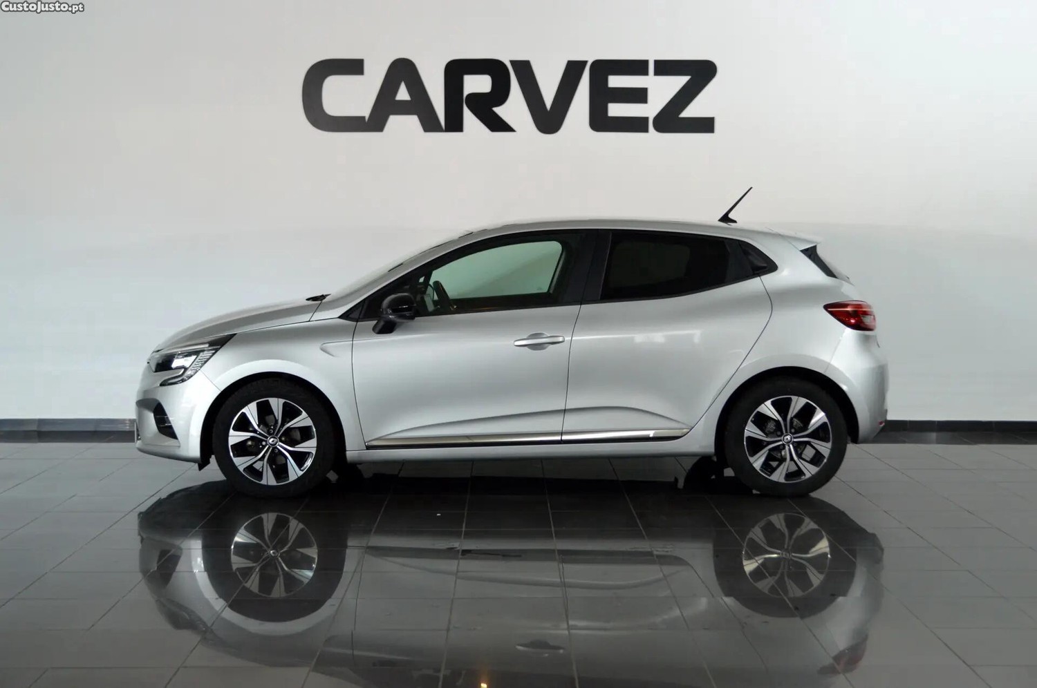 Renault Clio 1.0 TCe Evolution Bi-Fuel — fotografia 15
