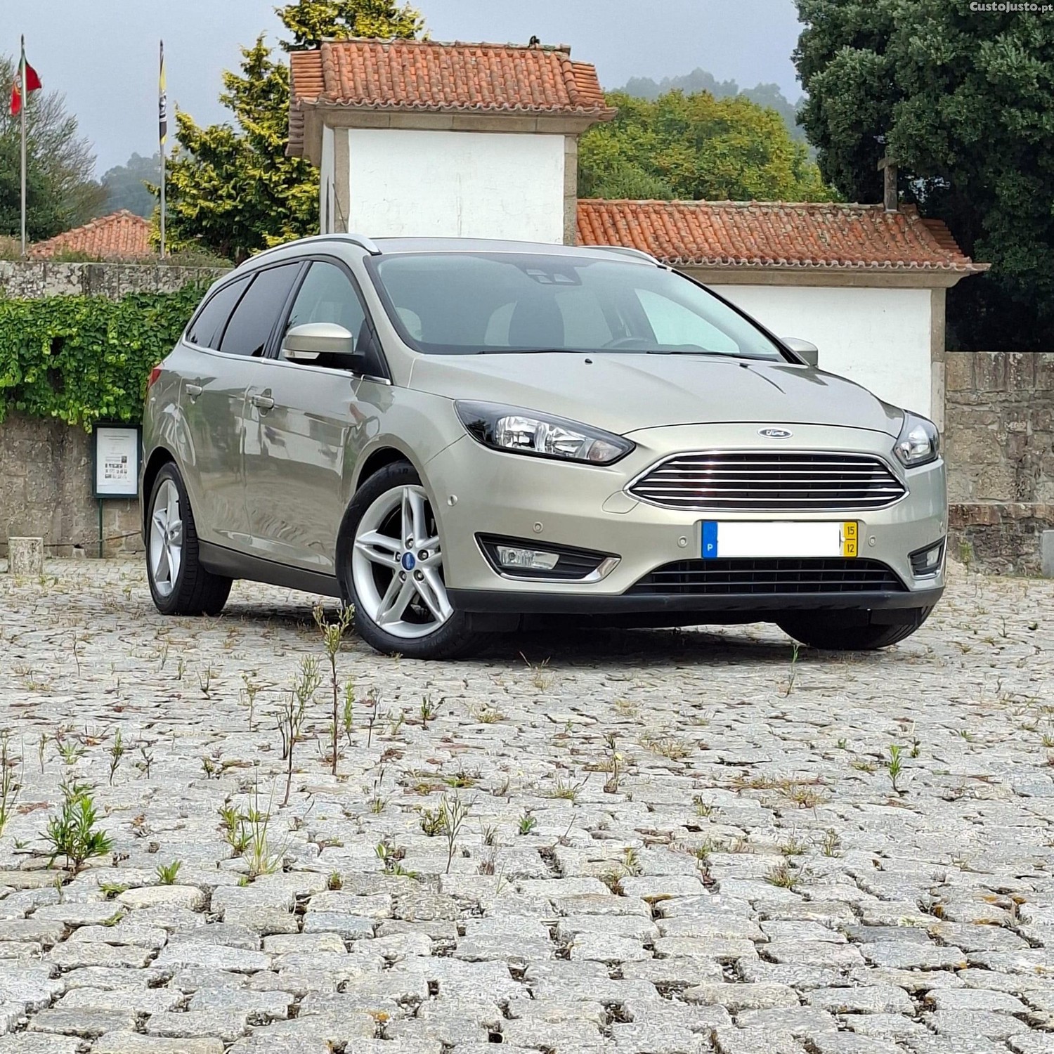 Ford Focus SW 1.5 TDCi Titanium DPS - 15 — photo 2