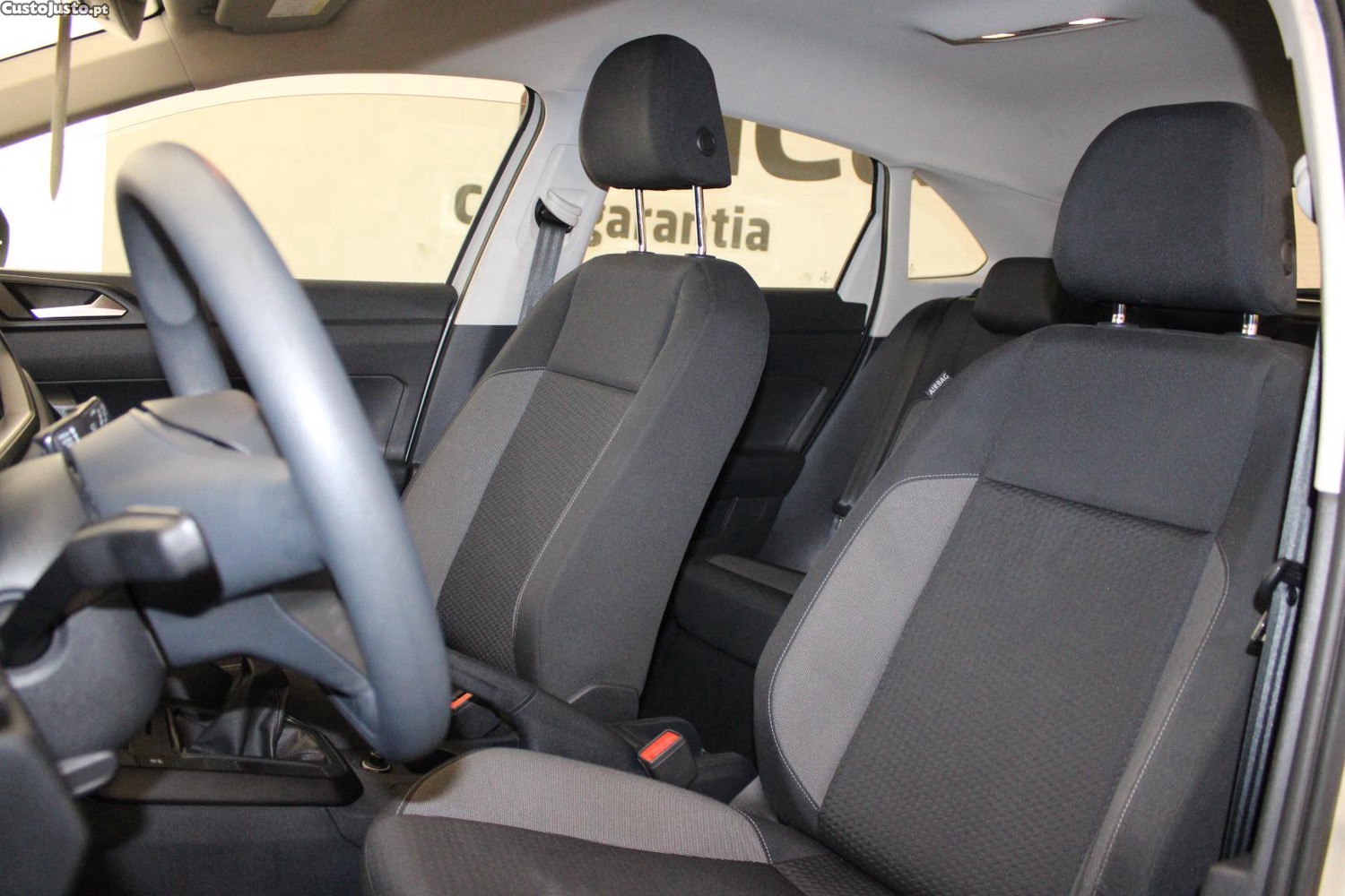 Volkswagen Taigo 1.0 TSI LIFE — fotografia 18