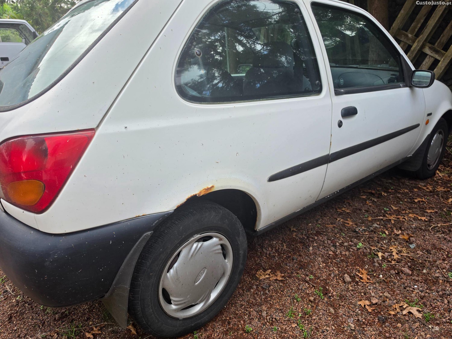 Ford Fiesta z-tec — fotografia 4