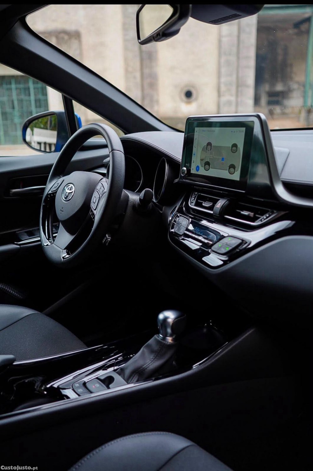 Toyota C-HR 1.8 Hibrido - 22 foto 3