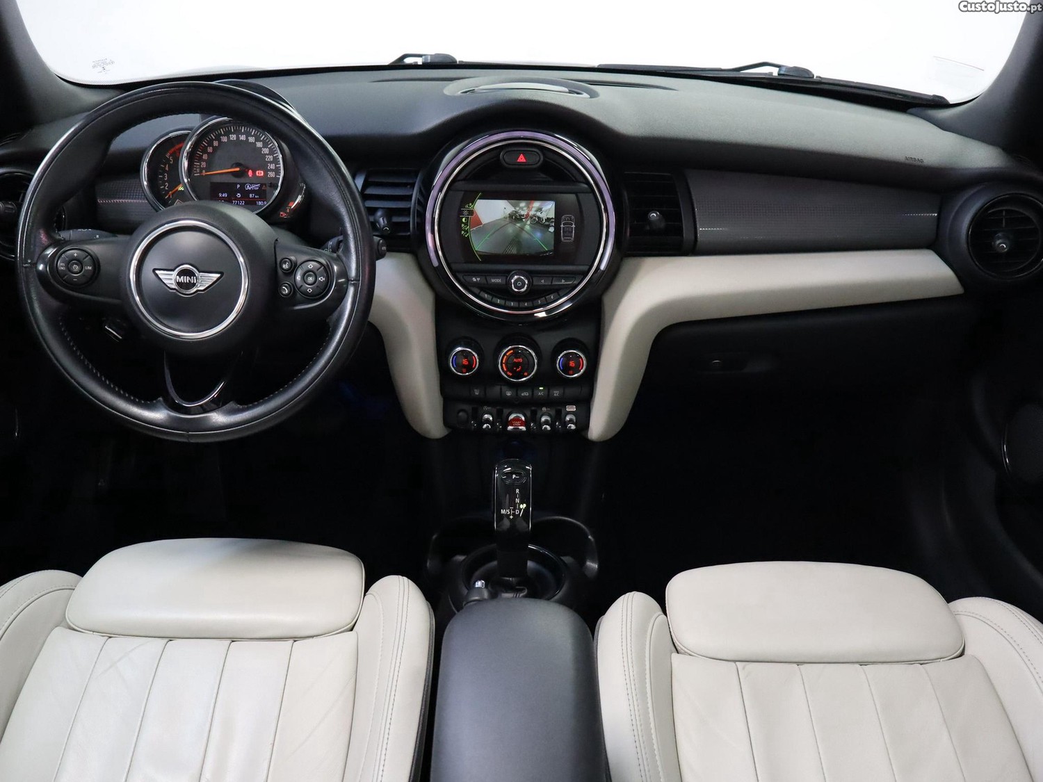 MINI Cabrio Cooper D Auto — fotografia 11