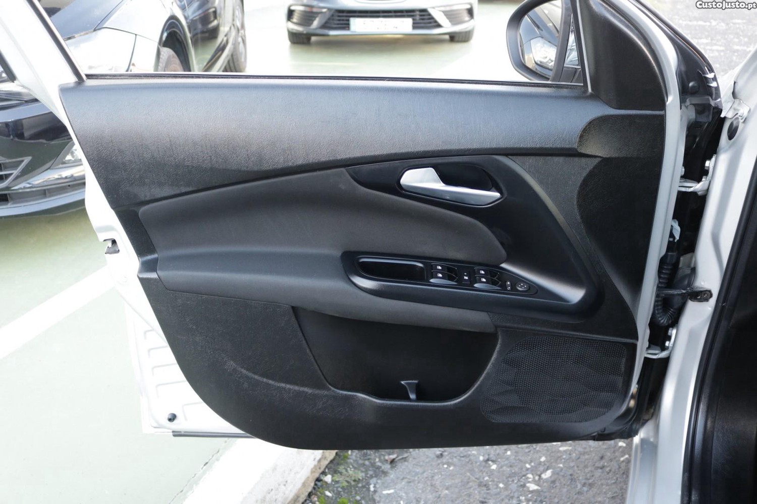 Fiat Tipo Station Wagon 1.3 M-Jet Mirror — fotografia 33