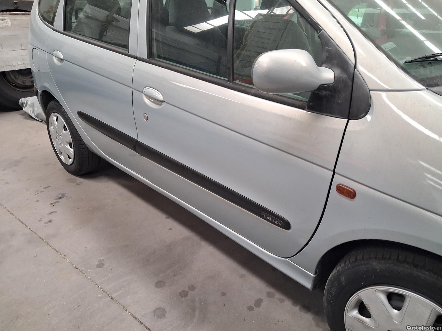 Renault Scénic 1.4 16v - 00 foto 2