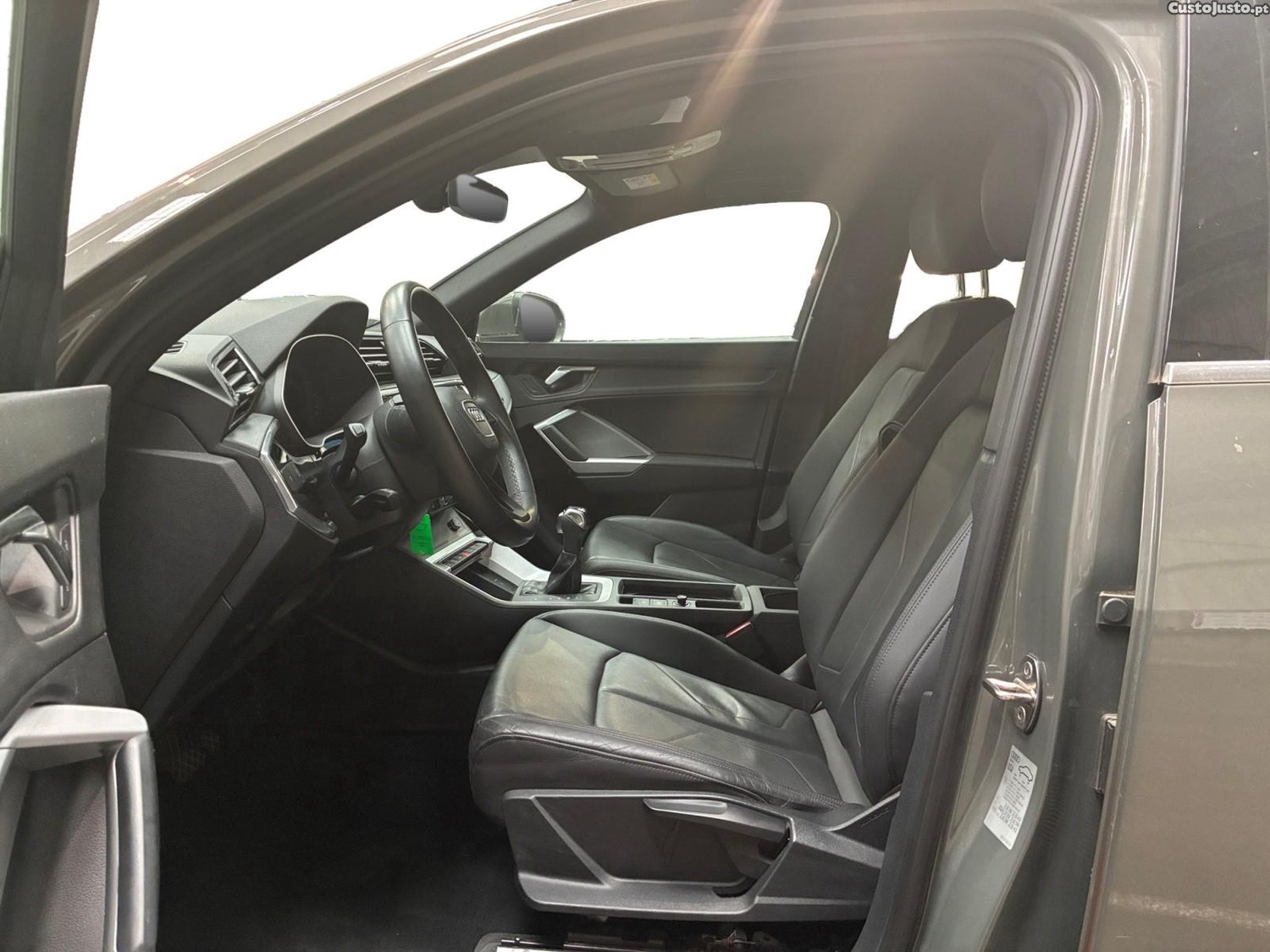 Audi Q3 Sportback 45 TFSIe S tronic - 22 foto 3