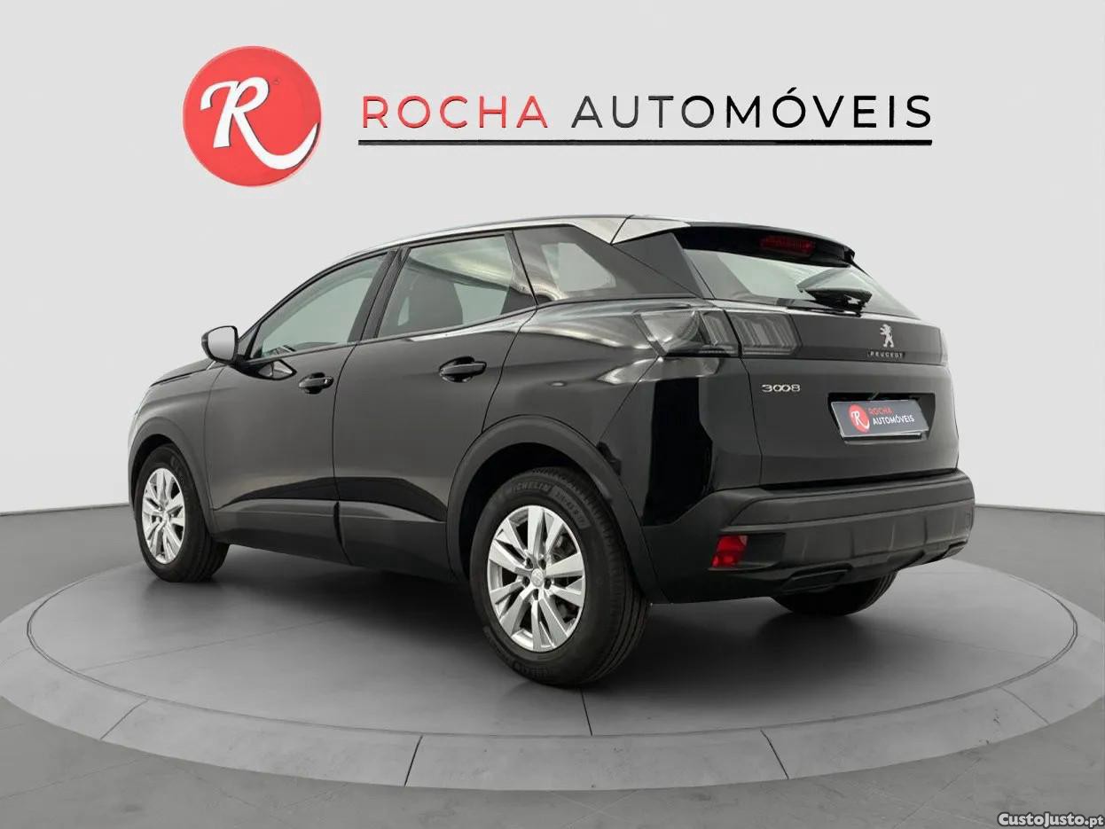 Peugeot 3008 PureTech 130 Stop & Start GPF EAT8 Active Pack — fotografia 2