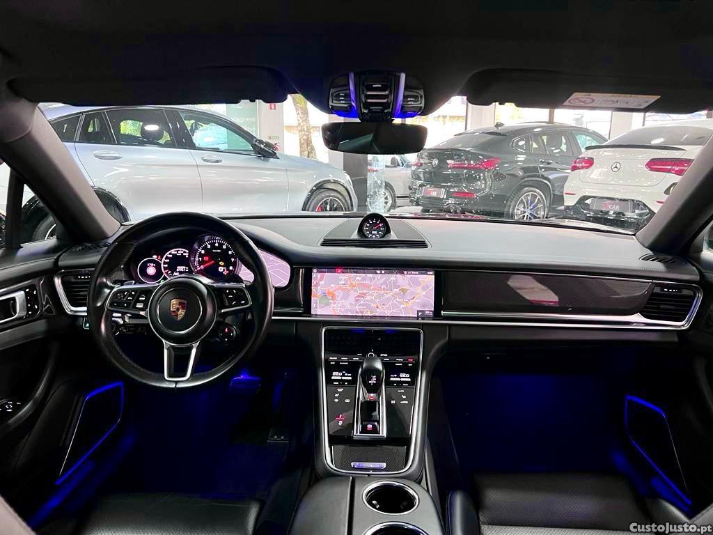 Porsche Panamera 4 S — fotografia 13