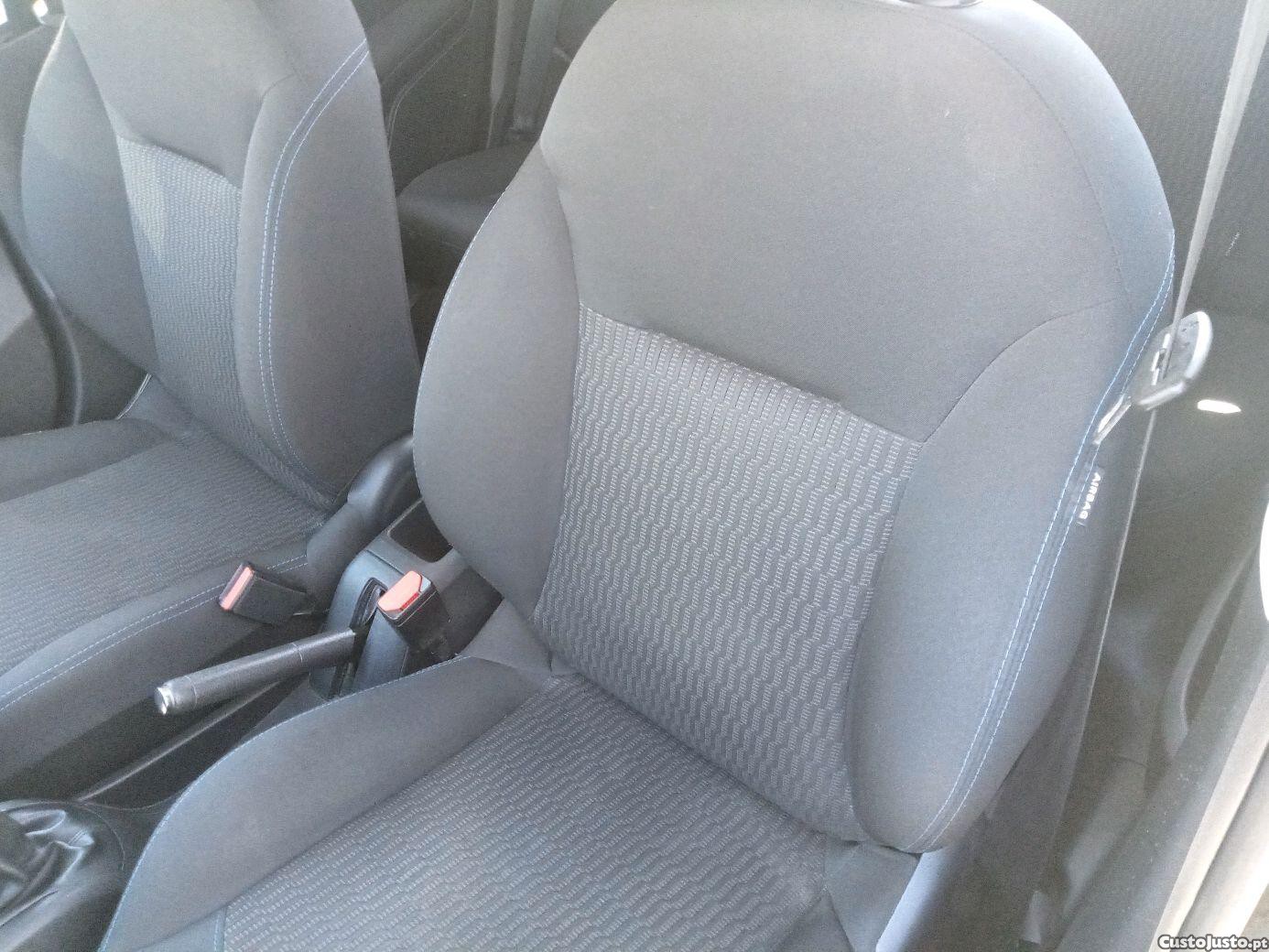 Peugeot 208 style — fotografia 5