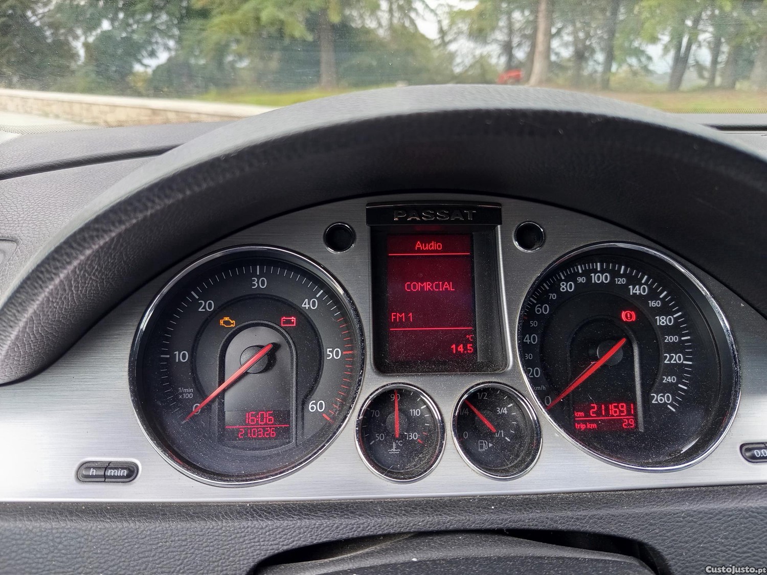 Volkswagen Passat Highline — fotografia 4