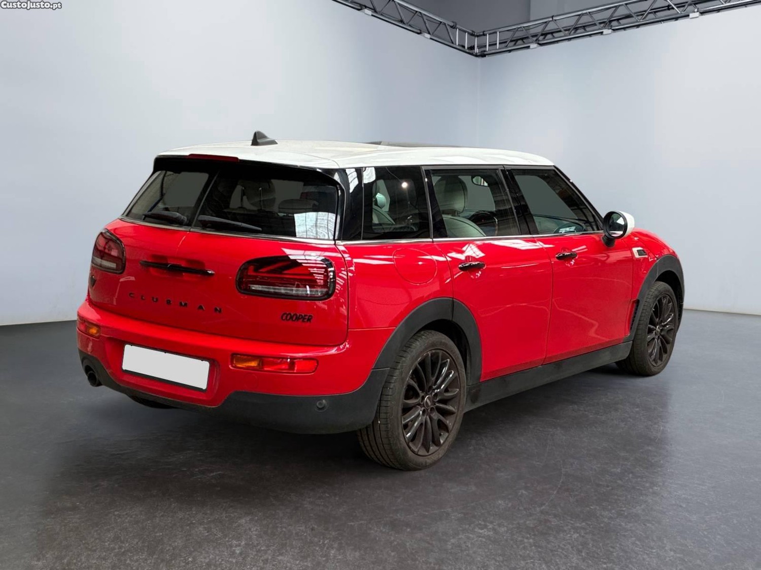 MINI Clubman Cooper Auto - 22 — photo 2