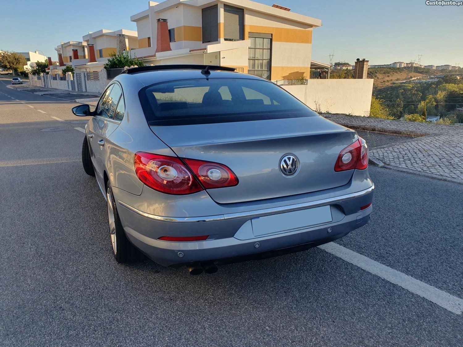 VW Passat CC 2.0 TDI 170 DSG - 09 — photo 2