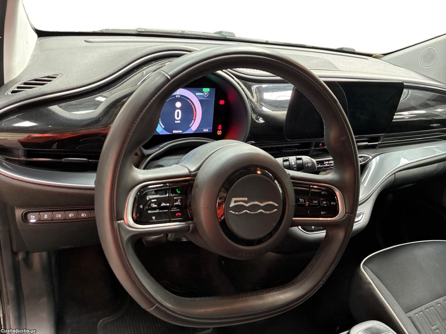 Fiat 500 e 42 kWh - 23 foto 5