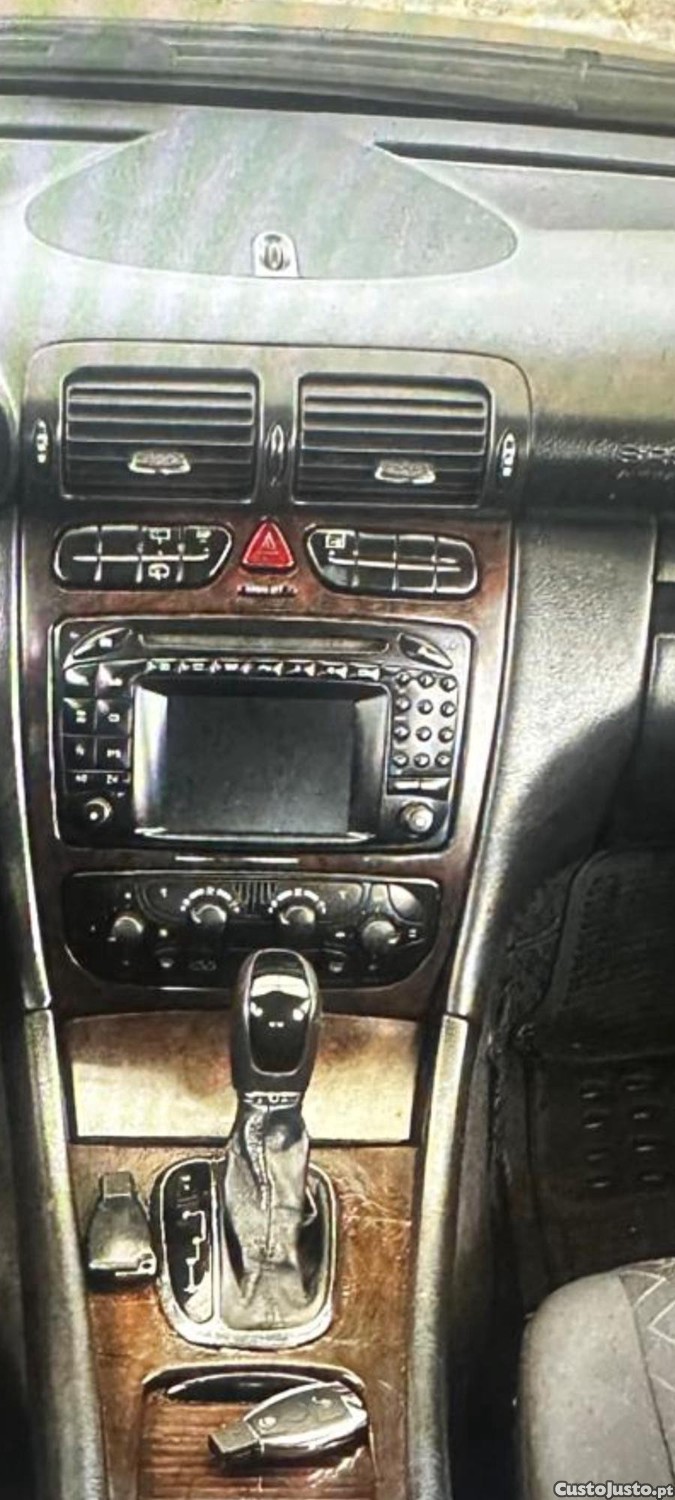 Mercedes-Benz C 220 220 Cdi (203206) — fotografia 4