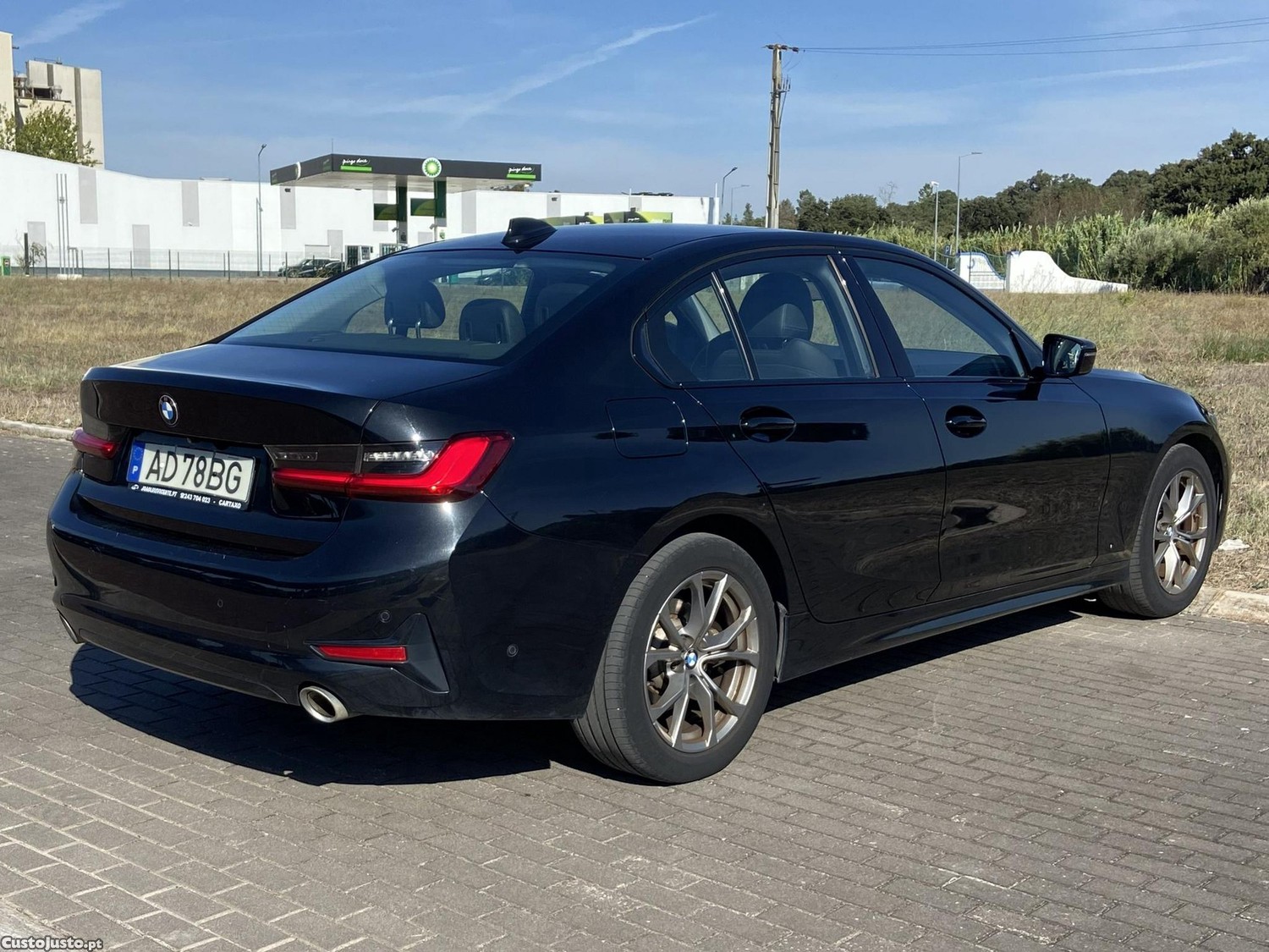 BMW 320 d Auto — fotografia 17