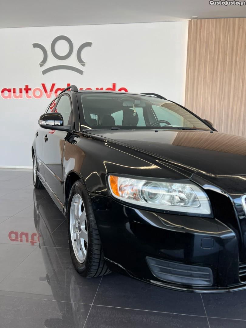Volvo V50 1.6 D Drive — photo 3