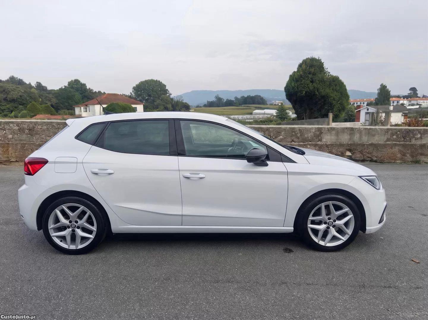 SEAT Ibiza 1.0 tsi fr — fotografia 18