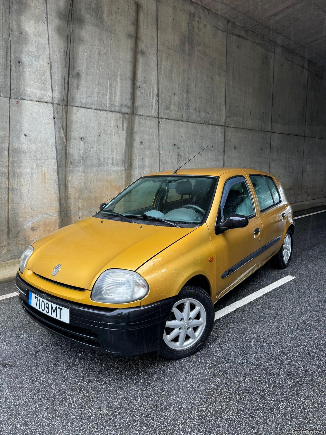 Renault Clio 1.2 8V — fotografia 6