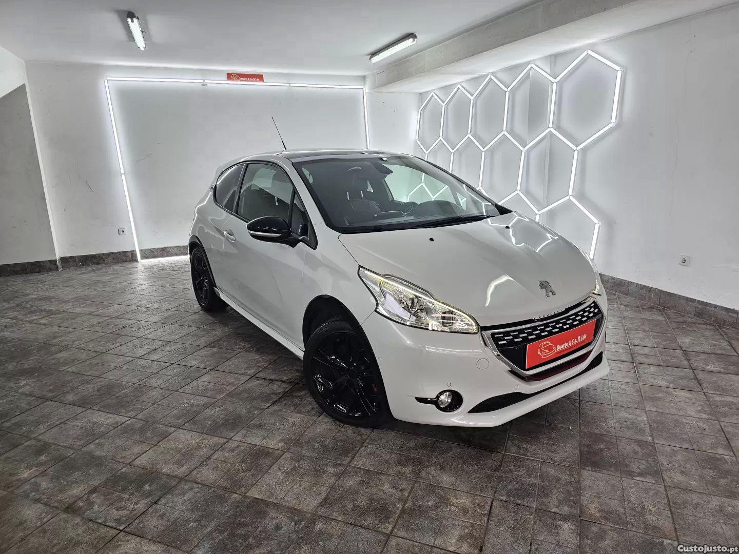 Peugeot 208 Gti 200 thp - 15 — photo 3
