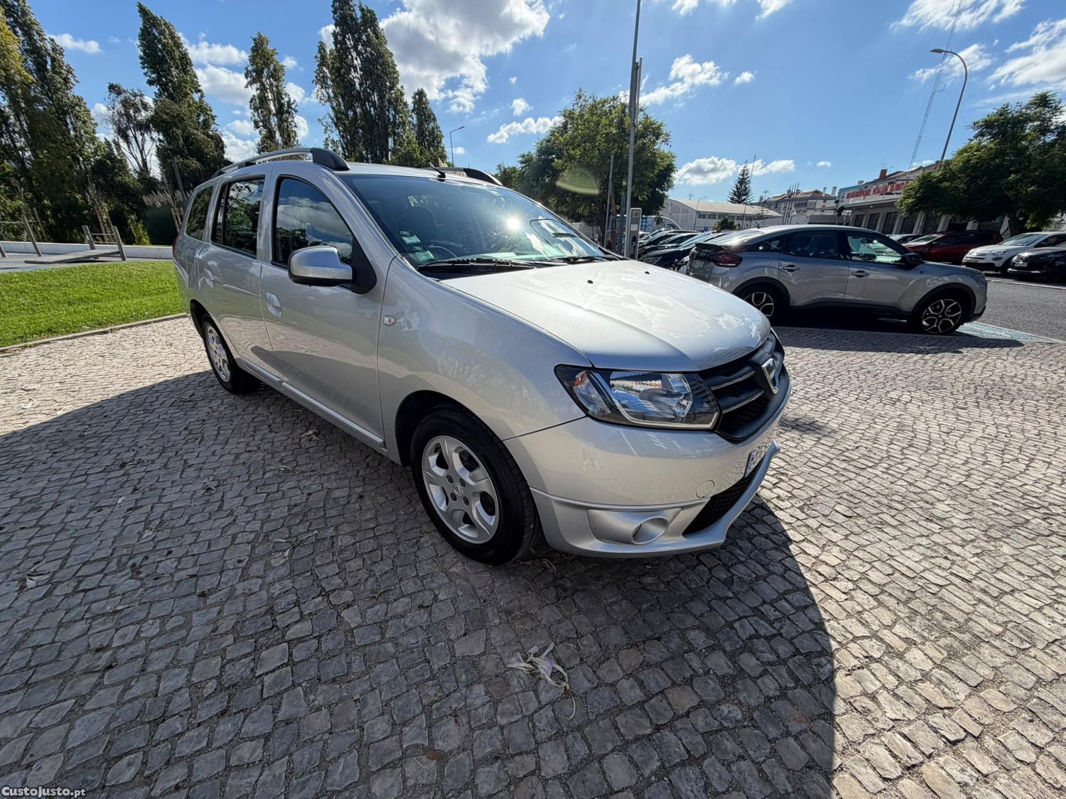 Dacia Logan mcv 0.9 tce lauraute - 14 foto 2