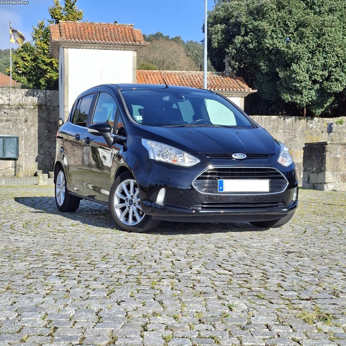 Ford B-Max 1.0 EcoBoost Titanium - 17 — photo 2