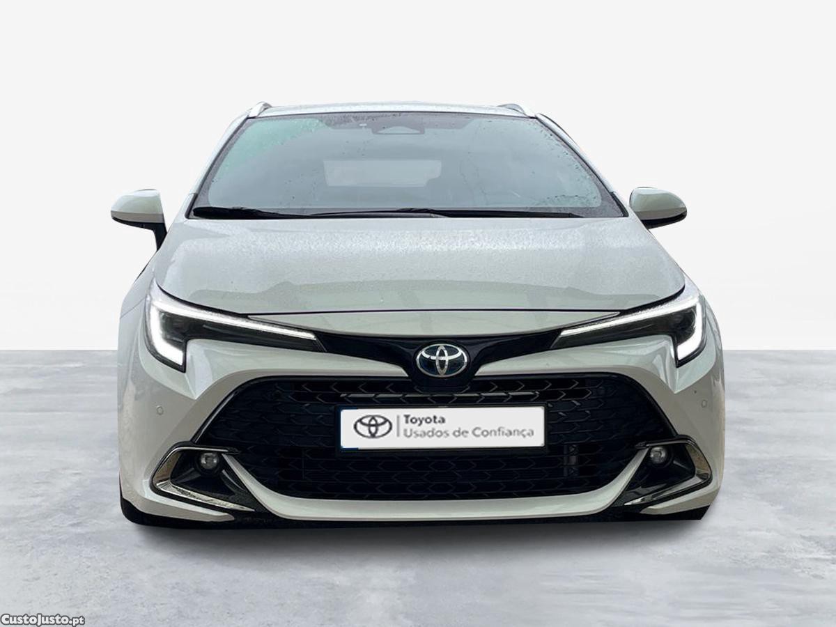 Toyota Corolla TS 1.8 Hybrid Comfort Plus — fotografia 12