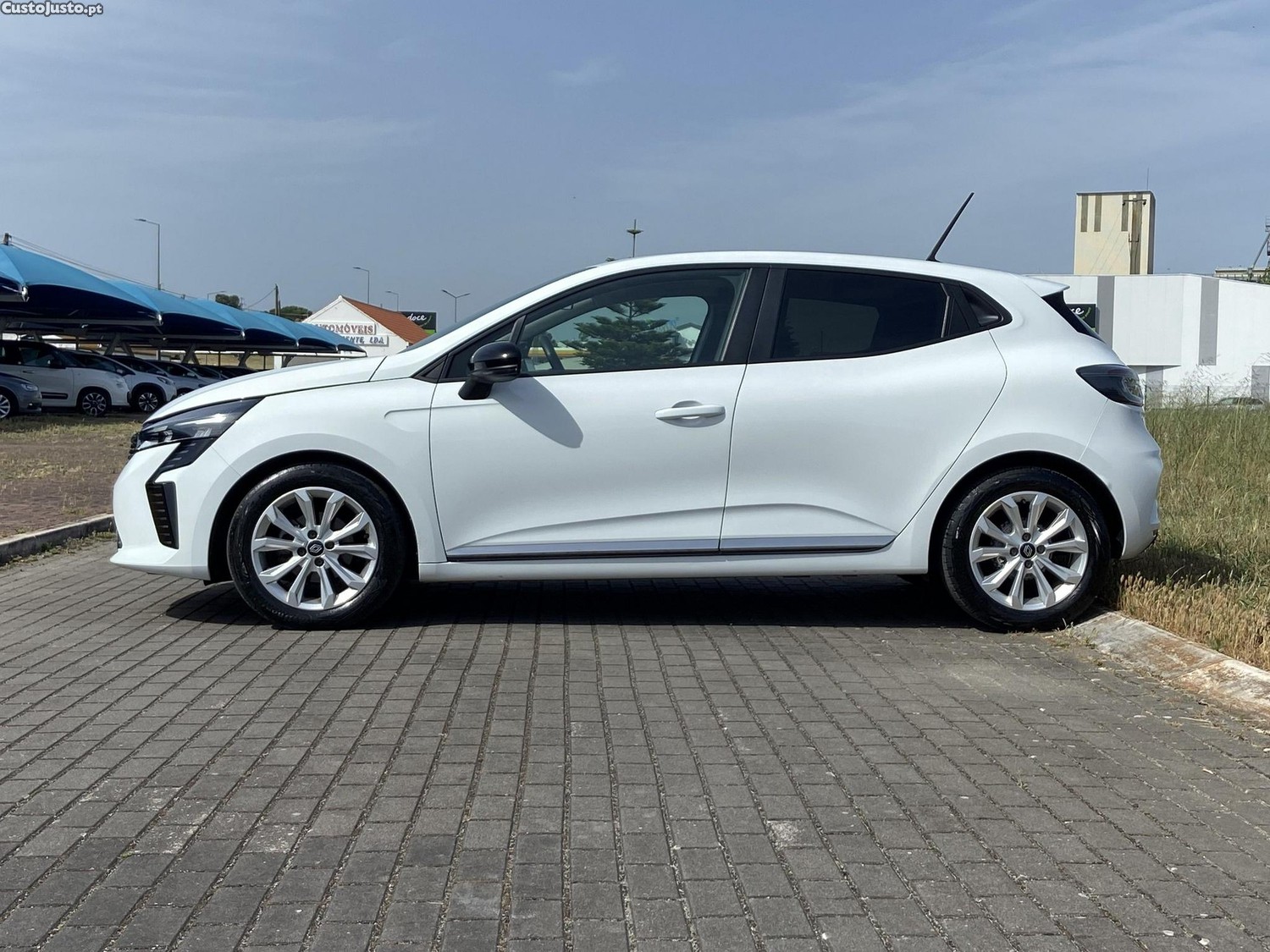 Renault Clio 1.0 TCe Evolution — fotografia 21