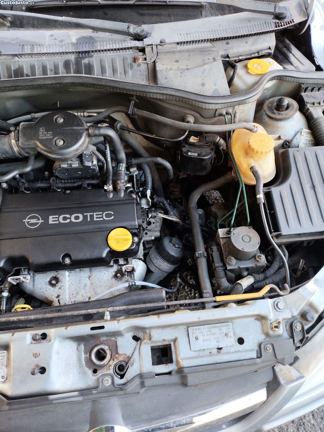 Opel Corsa 1.2 - 04 foto 2
