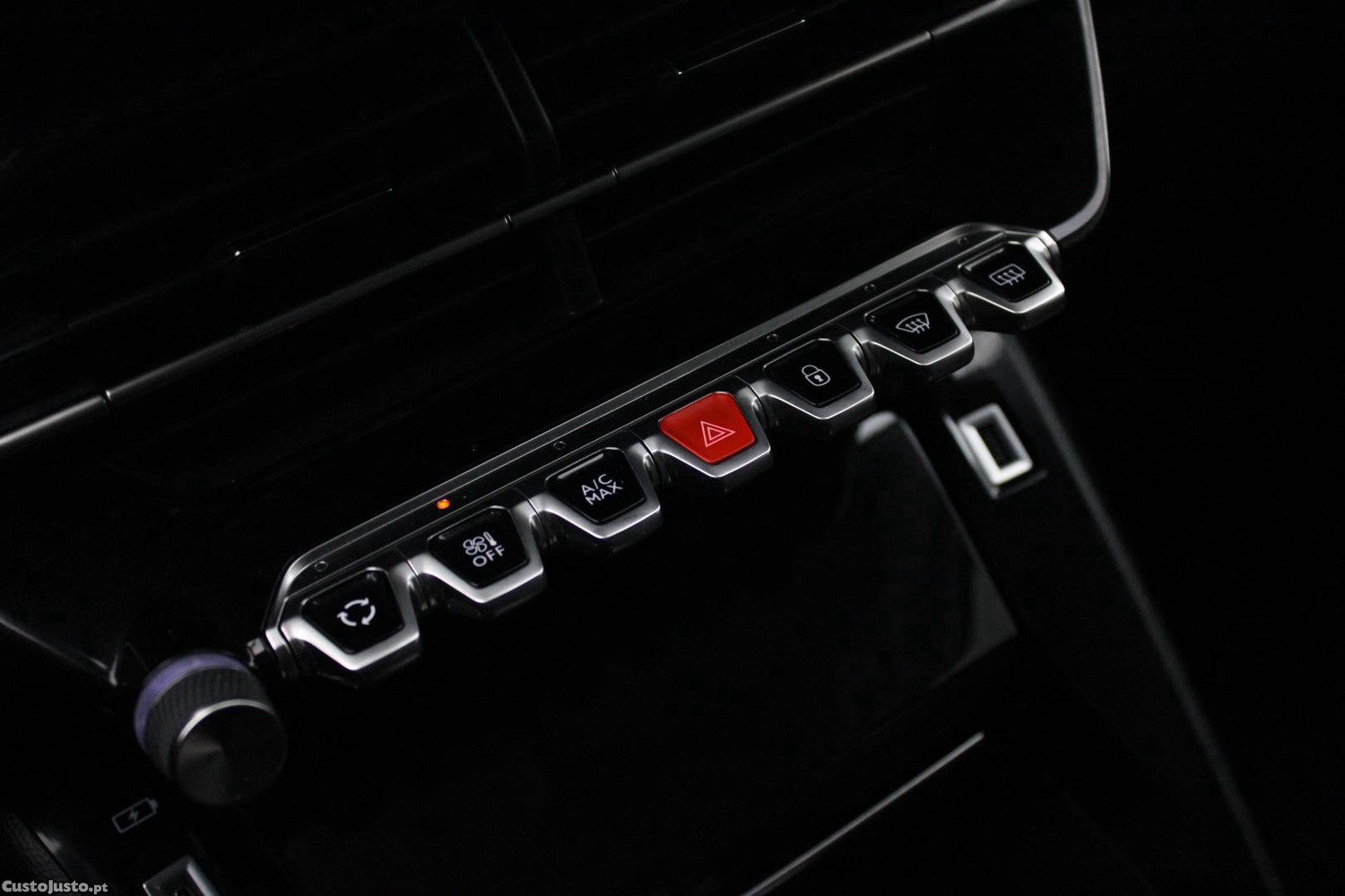 Peugeot e-2008 ALLURE PACK (AUTO) — fotografia 17