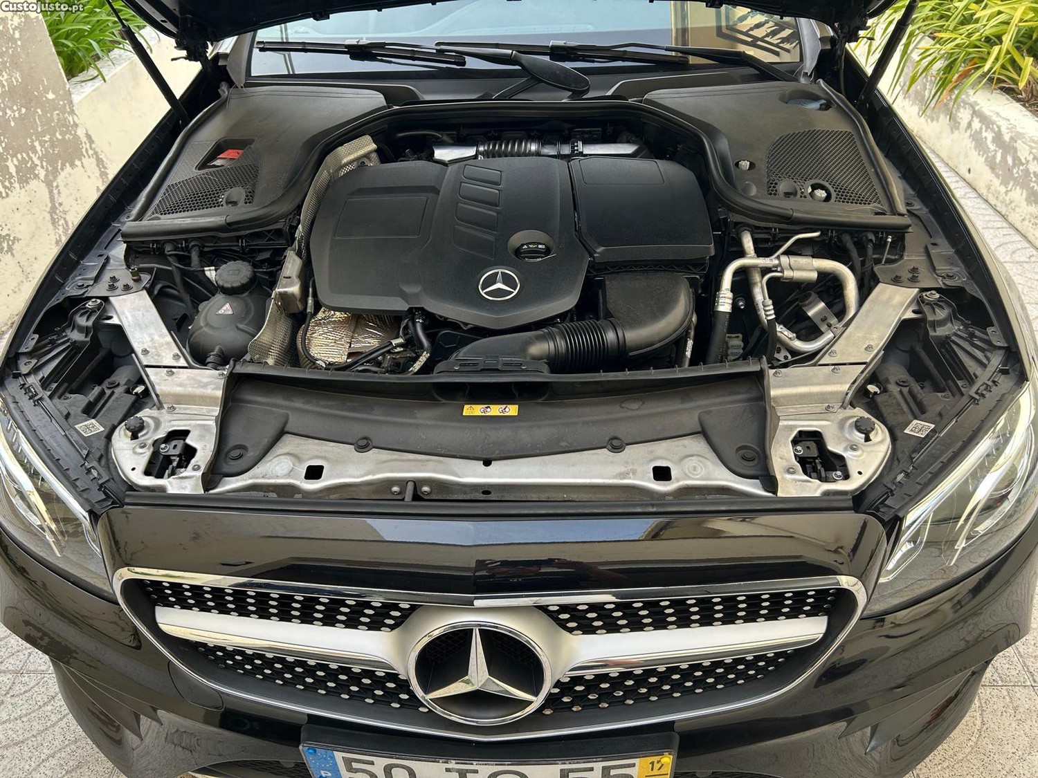 Mercedes-Benz E 220 220 D — fotografia 4