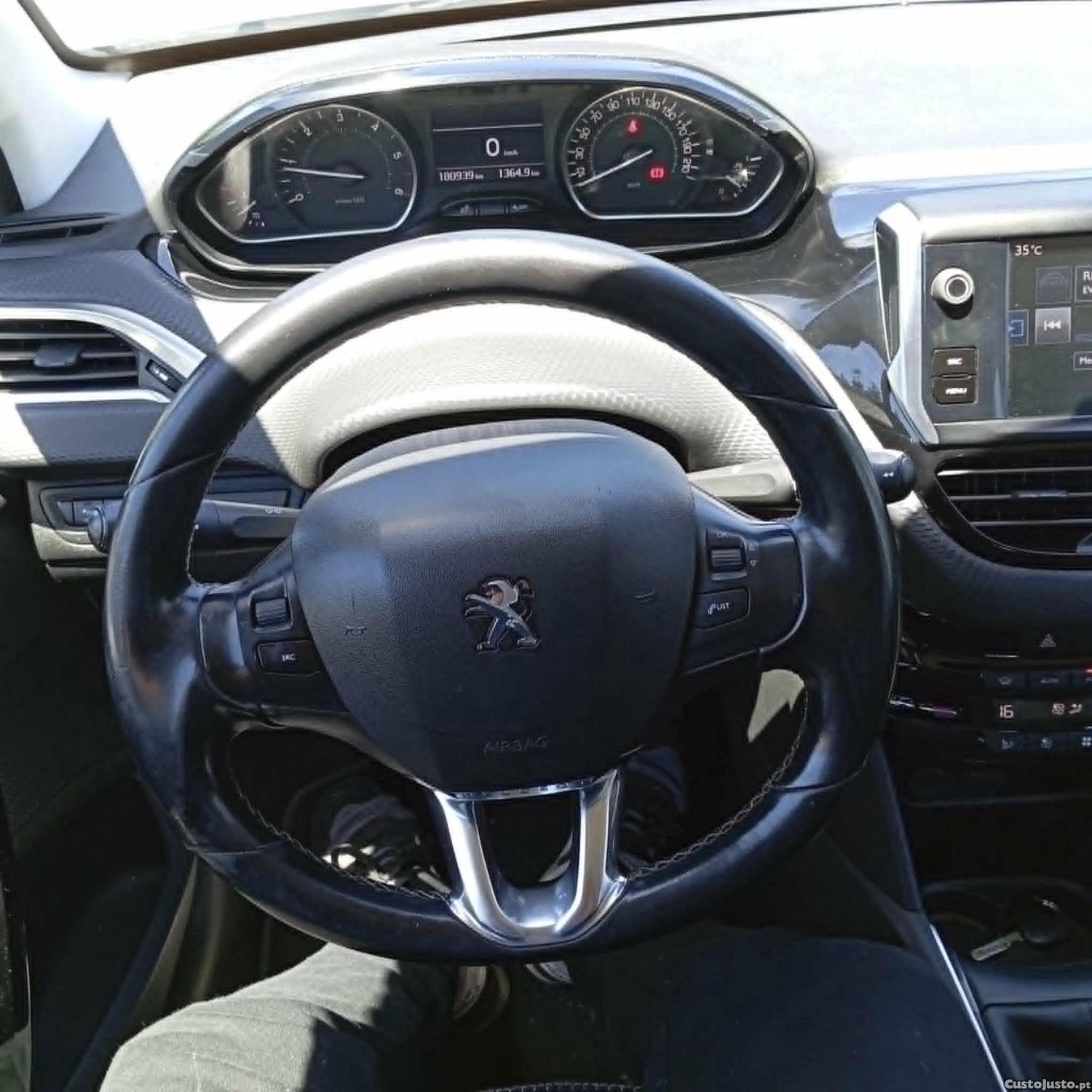 Peugeot 208 ALEUR — photo 5