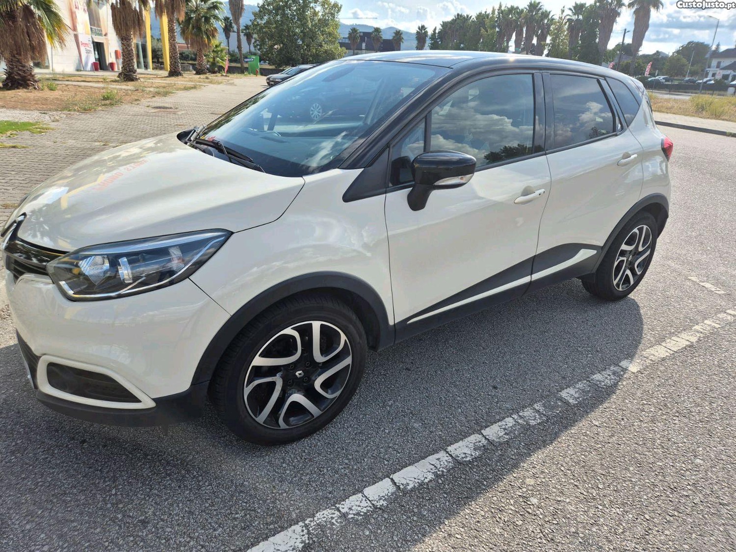 Renault Captur 1.5 Dci Exclusive - 15 foto 2