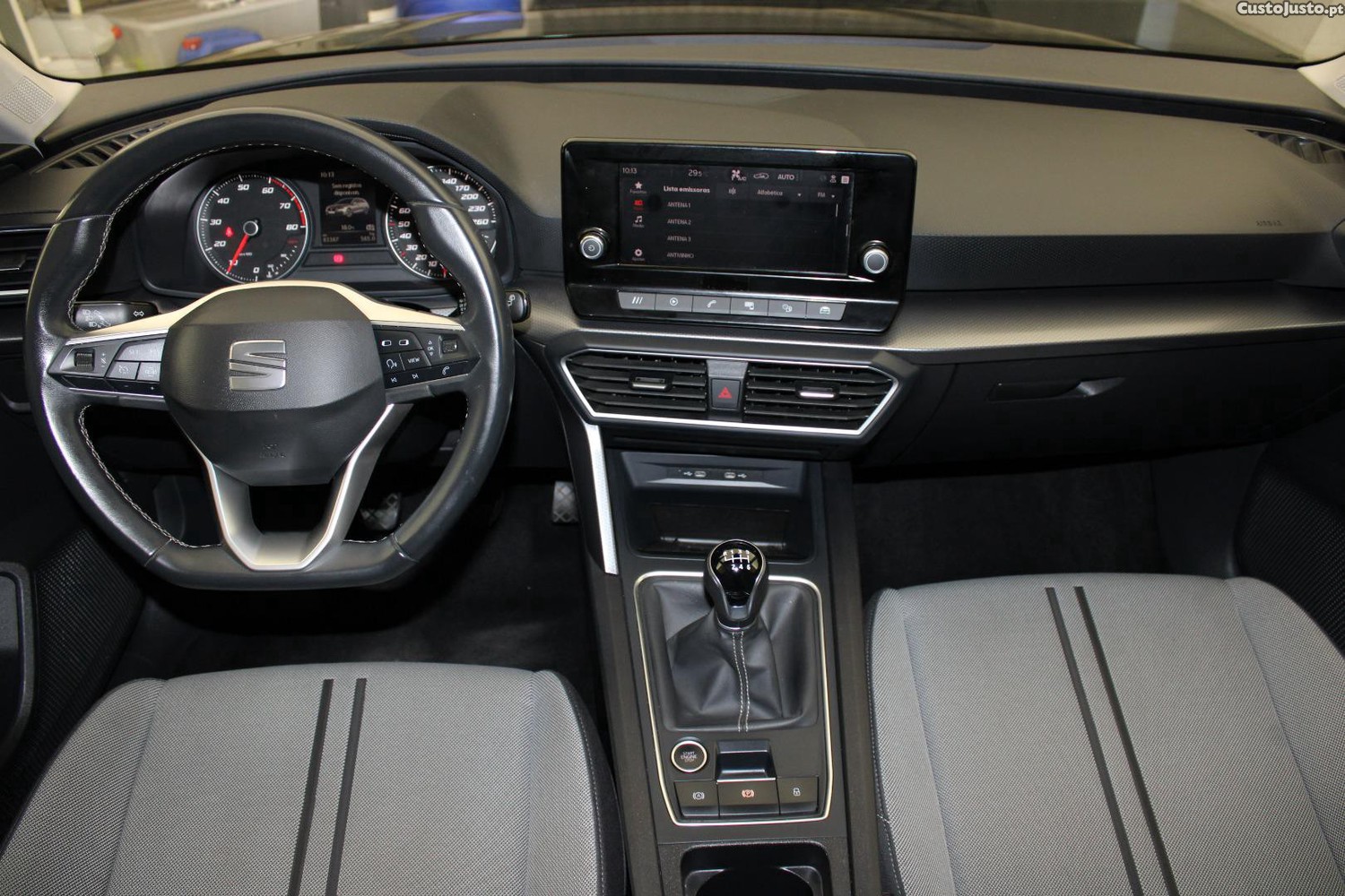 SEAT Leon ST 1.0 TSI STYLE — fotografia 23