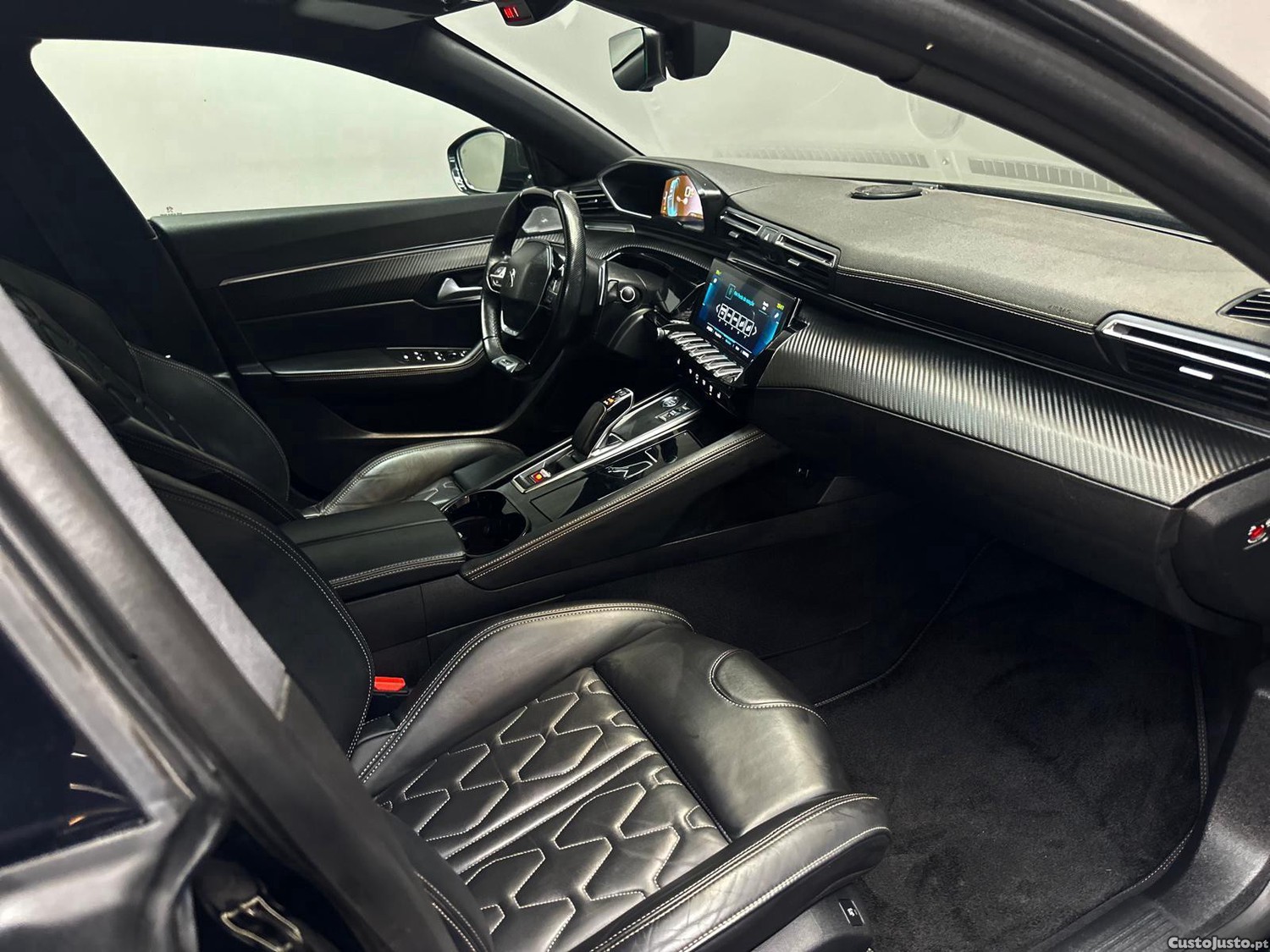 Peugeot 508 1.6 Hybrid GT — fotografia 13
