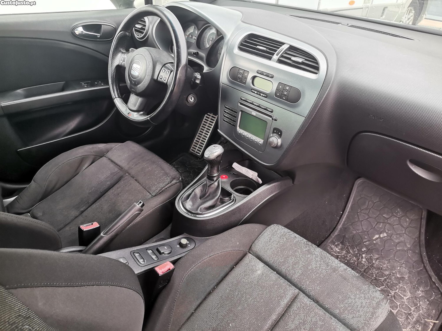 SEAT Leon 2.0 tdi FR 170cv — fotografia 4
