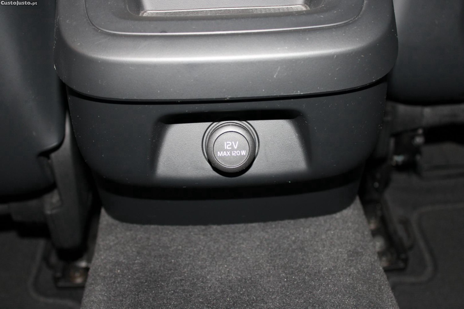 Volvo V60 2.0 D3 GEARTRONIC — fotografia 11