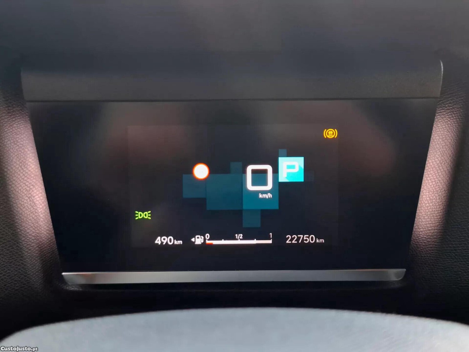 Citroën C4 X 1.2 PureTech Plus EAT8 — fotografia 8