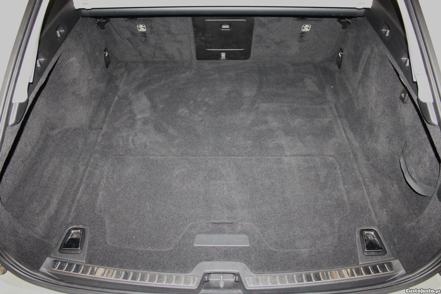Volvo V90 2.0 B4 MOMENTUM PLUS GEARTRONIC — fotografia 14